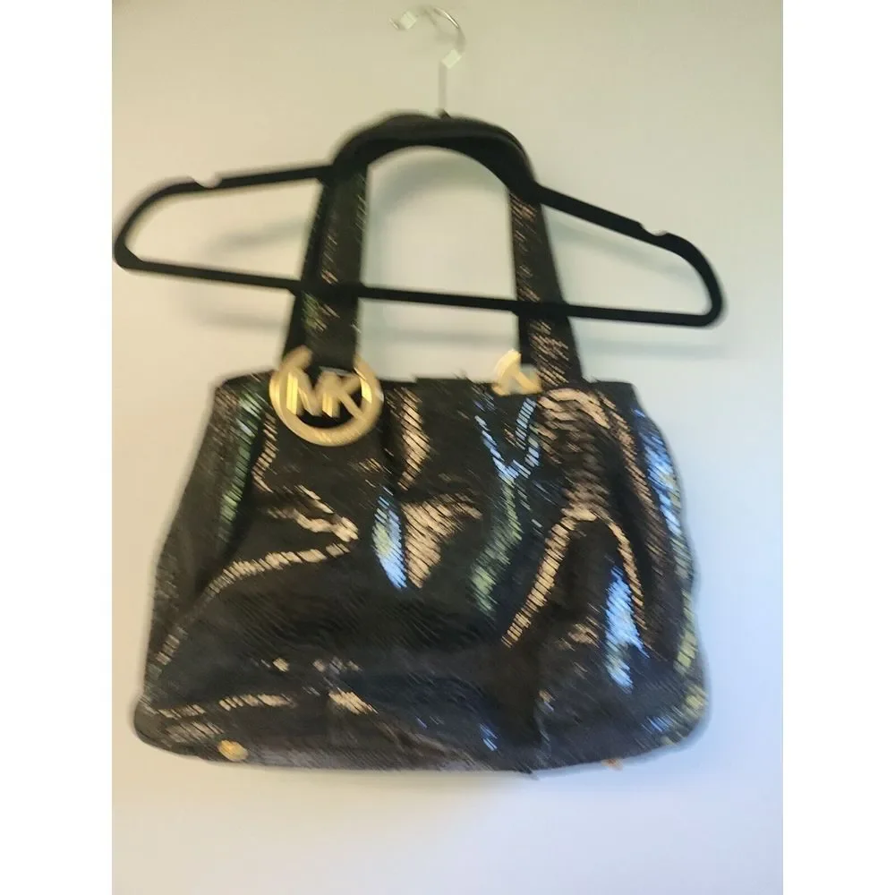 Michael Kors Medium Printed Snakeskin Leather Bag‎ Black